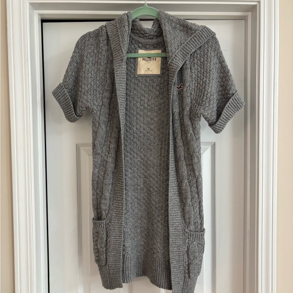 Hollister Women's Gray Open-Front Cardigan - Picture 1 of 3